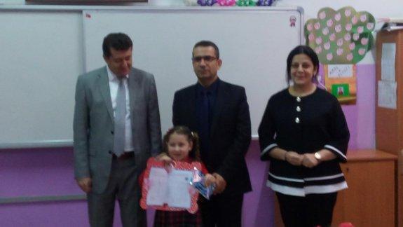 İlçe Milli Eğitim Müdürümüz Sayın Serdal ŞİMŞEK, Mehmet Akif Ersoy İlkokulunda karne dağıtım törenine katıldı.