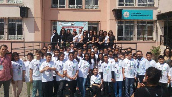 Tübitak 4006 Bilim Fuarı Konak Şehit Fazıl Bey Ortaokulu nda açıldı.