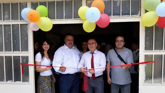 Konak Şehit Fethibey Ortaokulu Tübitak 4006 Bilim Fuarı Açıldı.