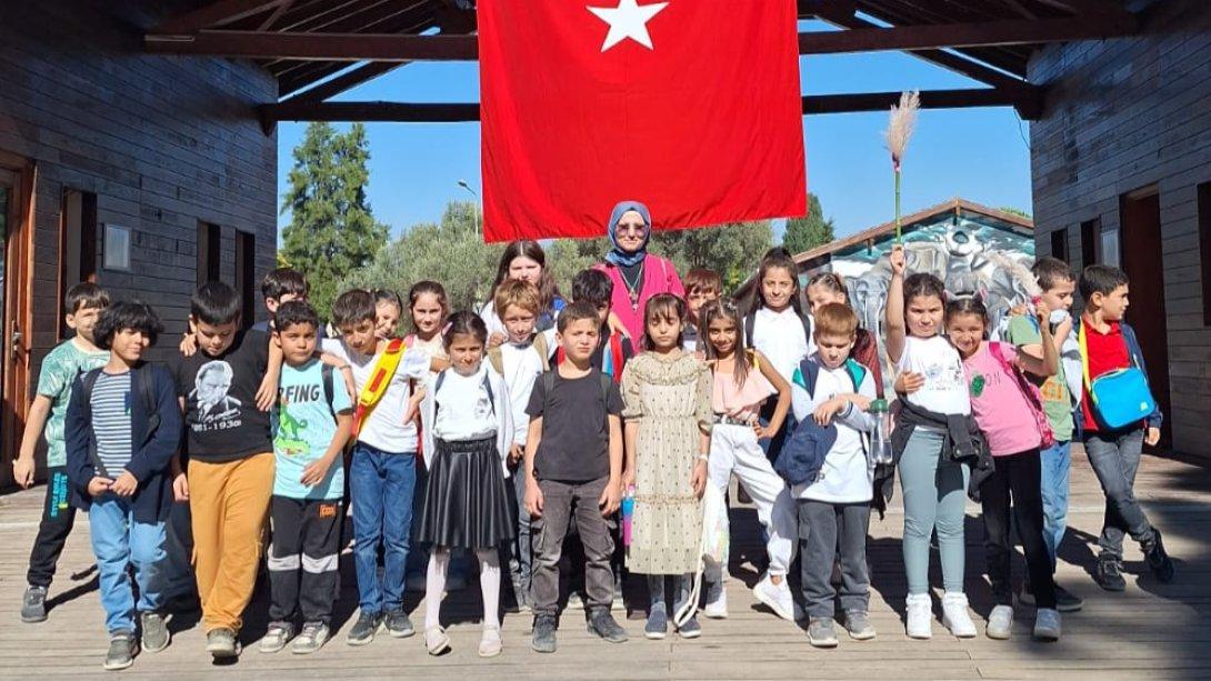 Büyük İlçeler Güven Dönüşüm Projesi kapsamında  öğrencilerimiz Sasalı Doğal Yaşam Parkı Gezi etkinliğinde.
